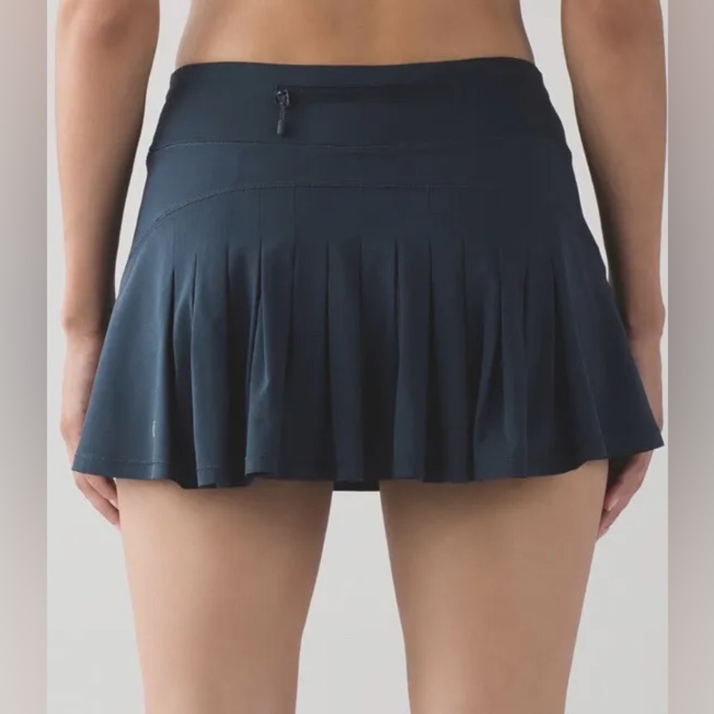 Vtg rare Lululemon Circuit Breaker pleated Skort II black size 6 women’s - Picture 13 of 15